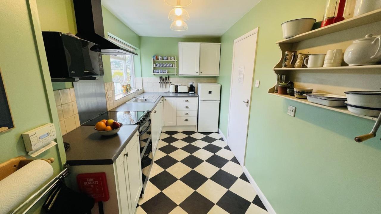 Number 20 - Central, Classic Style, Private And Parking Dartmouth Exteriér fotografie