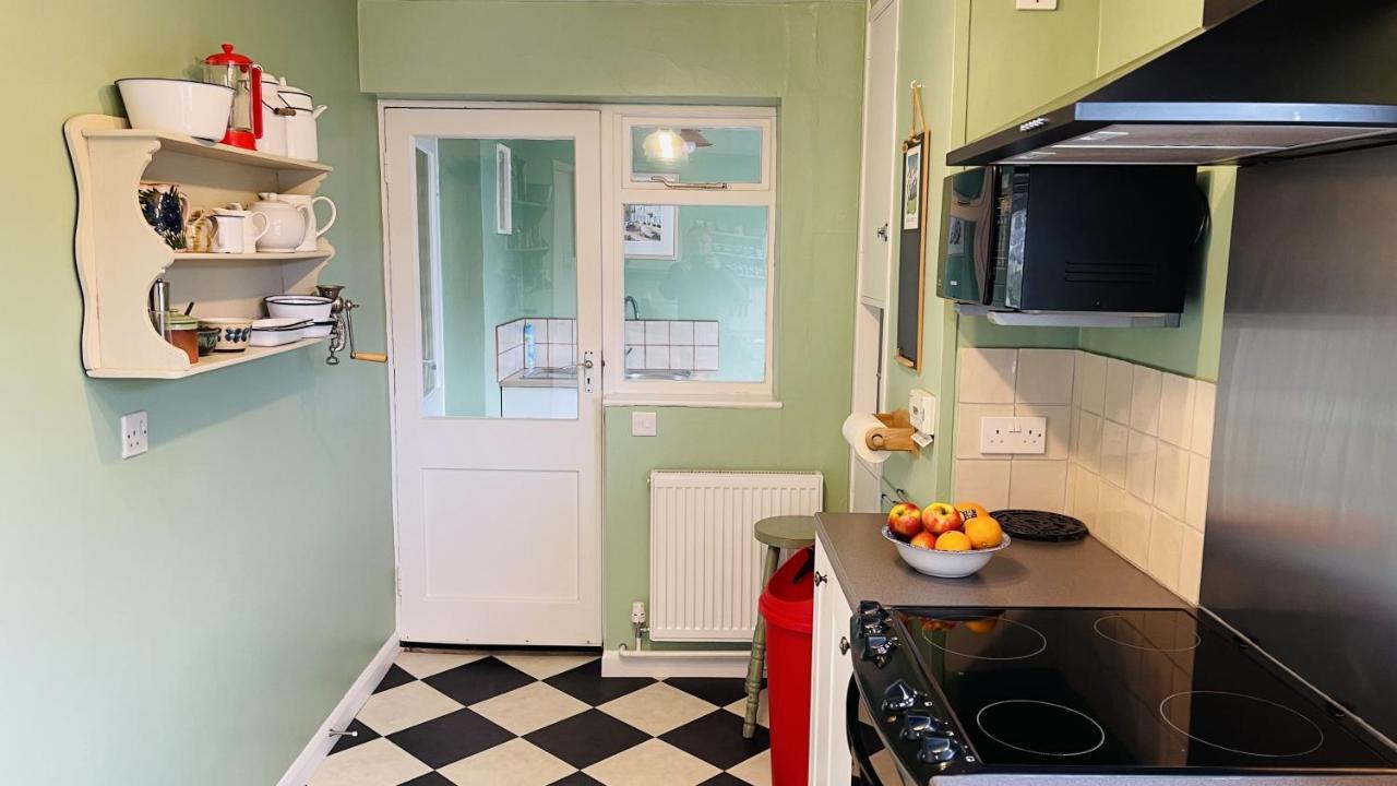 Number 20 - Central, Classic Style, Private And Parking Dartmouth Exteriér fotografie
