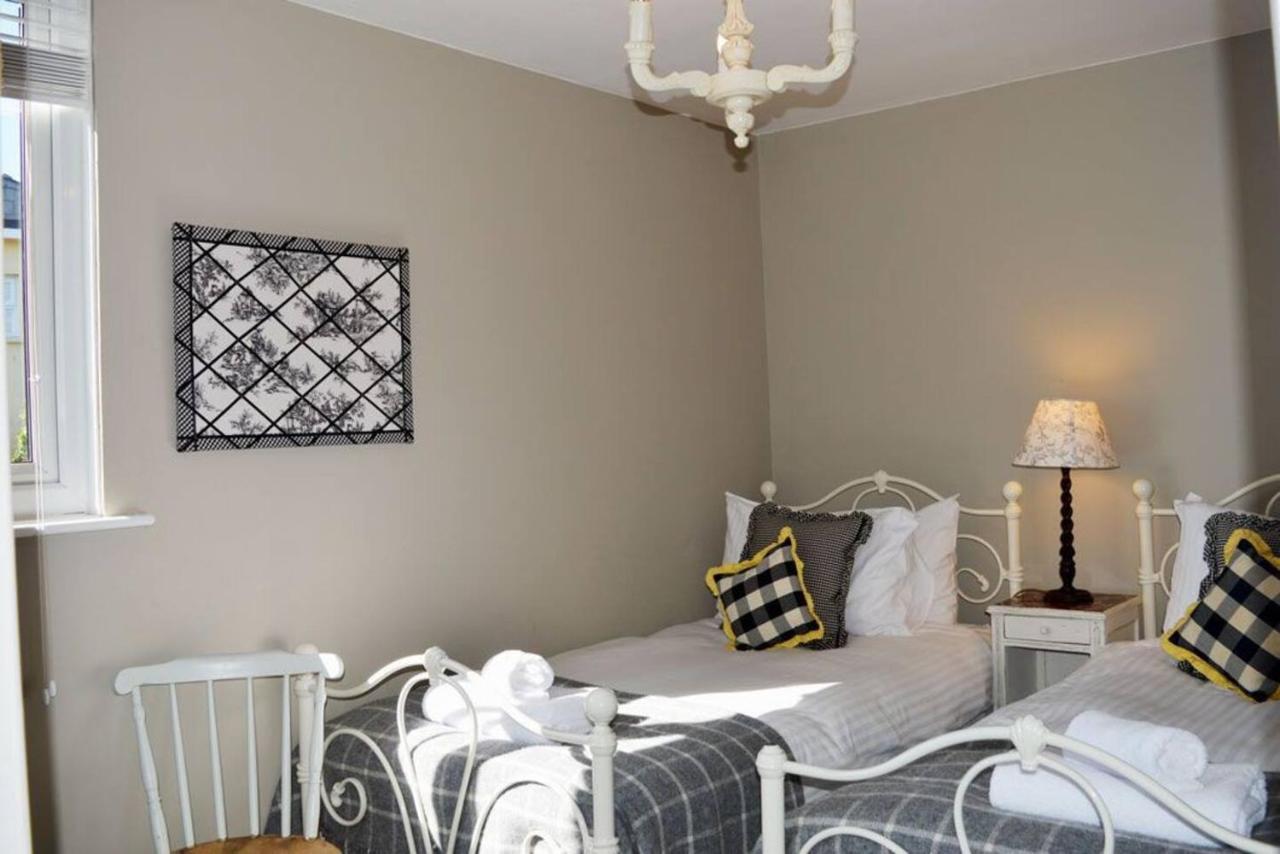 Number 20 - Central, Classic Style, Private And Parking Dartmouth Exteriér fotografie